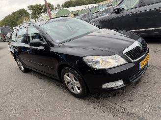 Skoda Octavia 1.2 TSI 77KW DSG Navi Clima Business Line NAP picture 1
