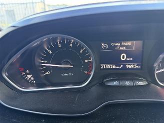 Peugeot 208 1.2 VTI 60KW Navi Airco 5-Drs Active NAP picture 11