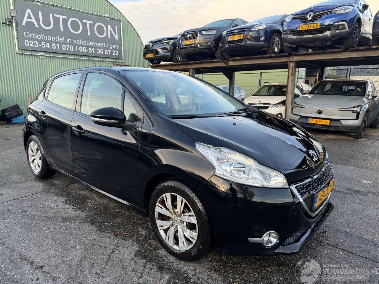 Peugeot 208 1.2 VTI 60KW Navi Airco 5-Drs Active NAP