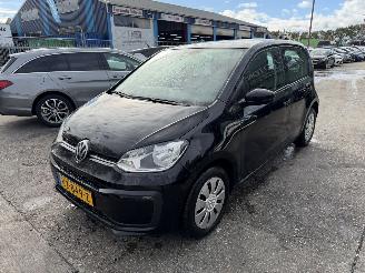 Damaged car Volkswagen Up! 1.0 44KW Airco 5-Drs Move Up Bleumotion NAP 2017/1