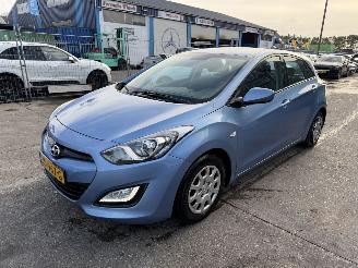 Hyundai I-30 1.4 73KW Clima Led 5-Deurs picture 5