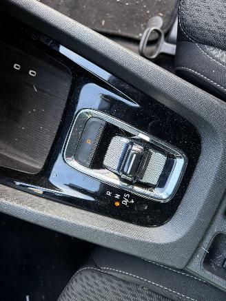 Skoda Octavia 1.5 E-TSI 110KW Autom. Clima Navi Business Edition Sfeerverlichting picture 9