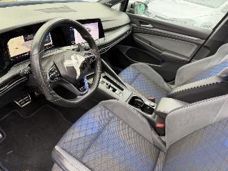 Volkswagen Golf 2.0 R TSI 320PK Pano Clima Navi 4Motion Led Xenon Camera picture 10