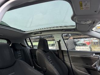 Peugeot 308 1.6 92KW Clima Navi Led Pano Premiere picture 8