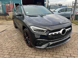 Auto incidentate Mercedes GLA gla 220d  4x4  f1 edition 2020/1