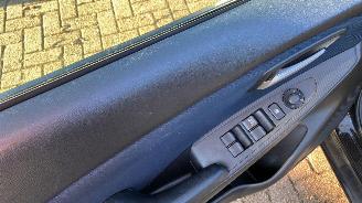 Mazda 2 gereserveerd picture 10