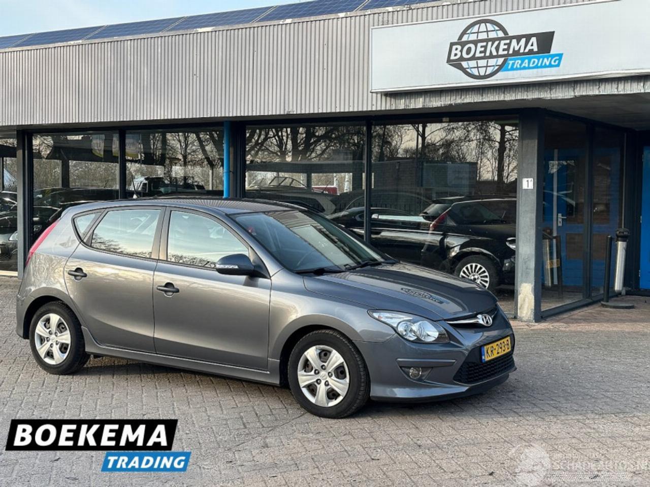 Hyundai I-30 1.4i i-Motion Business Climate Stoelverw.