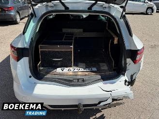 Renault Megane Estate 1.6 DCI GT-Line 163PK Automaat F1 Bose HUD picture 10