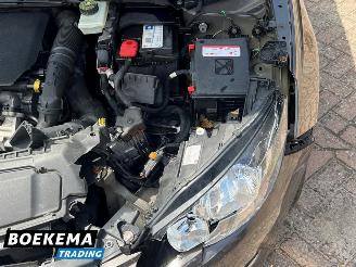 Peugeot 308 SW 1.2 PureTech Executive Glazen-Dak Navigatie Climate Cruise picture 13