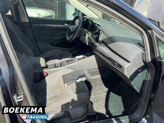 Volkswagen Golf 1.5 eTSI Style HUD DSG Massage Led Navi Stoelverw. picture 18