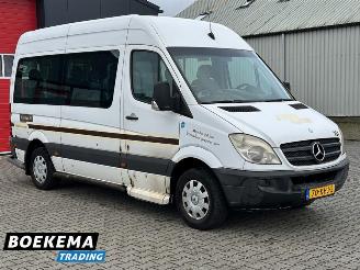 uszkodzony samochody ciężarowe Mercedes Sprinter 311 2.2 CDI 366 Airco 9-Persoons Rolstoellift Automaat 2009/11