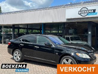 Schadeauto Lexus LS Series 460 V8 Executive Xenon Keyless Memory Stoelverw/koeling 2007/8