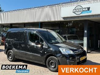 škoda dodávky Citroën Berlingo 1.6 BlueHDI 75 Navigatie Airco Schuifdeur PDC 2017/9