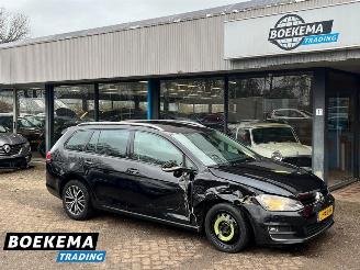 Unfallwagen Volkswagen Golf Variant 1.6 TDI Comfort DSGPanorama ACC Cruise PDC 2017/1