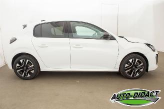 Peugeot e-208 EV Allure 50 kWh 49.738 km Automaat Digi Dash Clima picture 44