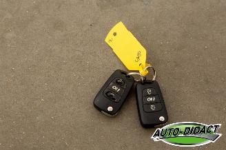 Hyundai I-10 1.2 i-Vision 70.841 km NAP Airco Elek Dak picture 25