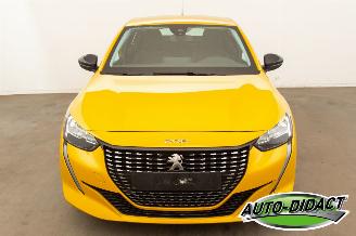 Peugeot 208 1.5 Active Pack Clima Navi picture 33