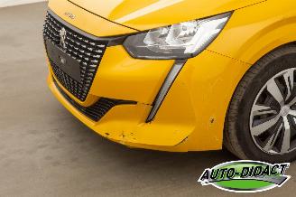 Peugeot 208 1.5 Active Pack Clima Navi picture 27