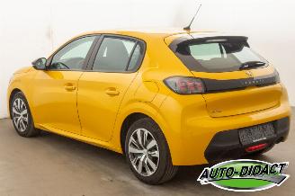 Peugeot 208 1.5 Active Pack Clima Navi picture 3