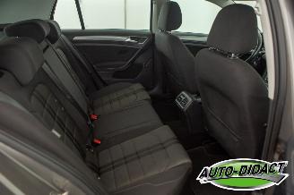 Volkswagen Golf 1.6 TDI Clima Navi picture 21