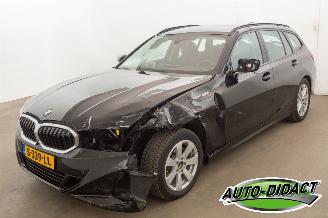 krockskadad bil auto BMW 3-serie 318i Automaat Digi Dash Clima Navi 2023/3