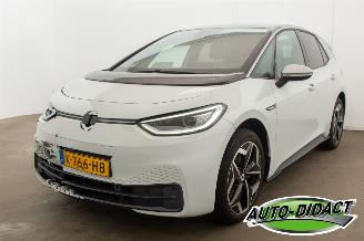 škoda osobní automobily Volkswagen ID.3 First Plus 58 kWh Clima Camera 2020/12