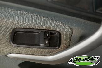 Ford Fiesta 1.25 Airco Limited picture 10