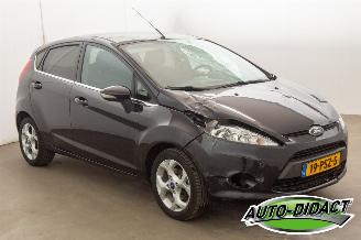 Ford Fiesta 1.25 Airco Titanium picture 2