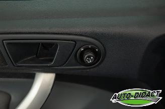 Ford Fiesta 1.25 Airco Titanium picture 11