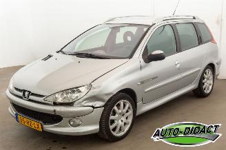 škoda osobní automobily Peugeot 206 SW 1.6-16V Quiksilver Airco 2005/10