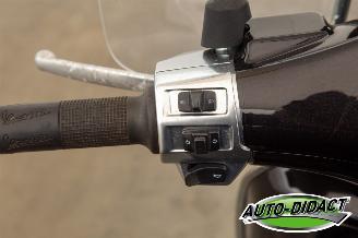 Vespa  Primavera 12.399 km picture 6