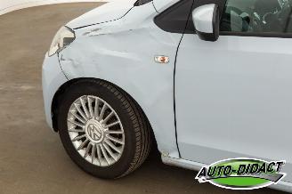 Volkswagen Up! 1.0 high up! Airco Pano BlueMotion picture 25