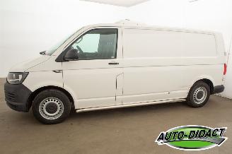 Volkswagen Transporter 2.0 TDI L2H1 Koelwagen Airco Navi picture 40