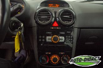 Opel Corsa 1.2-16V 111 Edition Airco 115.547 km NAP picture 10