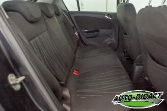 Opel Corsa 1.2-16V 111 Edition Airco 115.547 km NAP picture 21