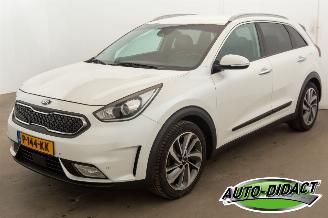 Kia Niro 1.6 GDi Hybrid Automaat Camera Navi Clima BusinessLine 2016/11