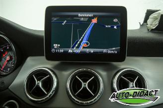 Mercedes Cla-klasse 180 Automaat Clima Navi Camera picture 6
