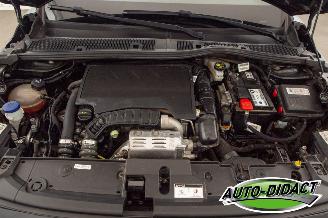 Peugeot 208 1.2 PureTech GT Digi Dash Clima Navi Camera picture 32