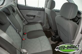 Kia Picanto 1.0 LXE Airco picture 17