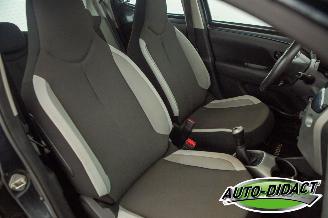 Toyota Aygo 1.0 Airco Camera picture 18