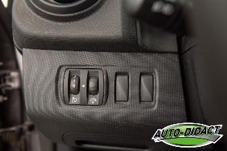 Renault Clio 1.2 picture 12