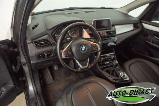 BMW 2-serie 216d Clima Navi Pano Active Tourer picture 30