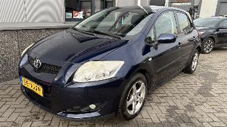 Toyota Auris 1.4 16V 5drs 66406km picture 5