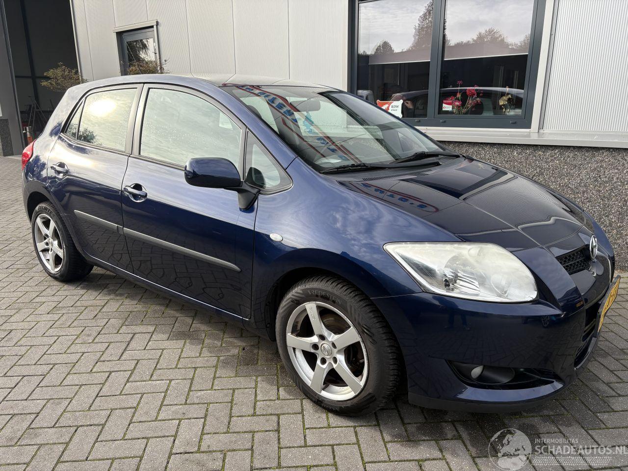 Toyota Auris 1.4 16V 5drs 66406km