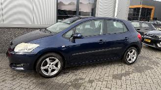 Toyota Auris 1.4 16V 5drs 66406km picture 6