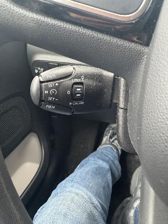 Citroën C3 1.2 PureTech C-Series picture 19