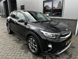 Unfallwagen Kia Stonic 1.0 T-GDI ComfortPlusLine Navigator 2018/2