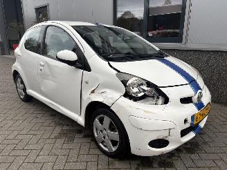  Toyota Aygo 1.0 12V Xcite White 2009/11