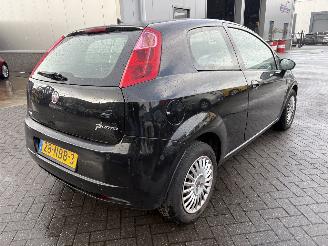 Fiat Grande Punto 1.4 16V Dynamic picture 7