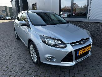 Ford Focus 1.0 Ecoboost Titanium picture 42